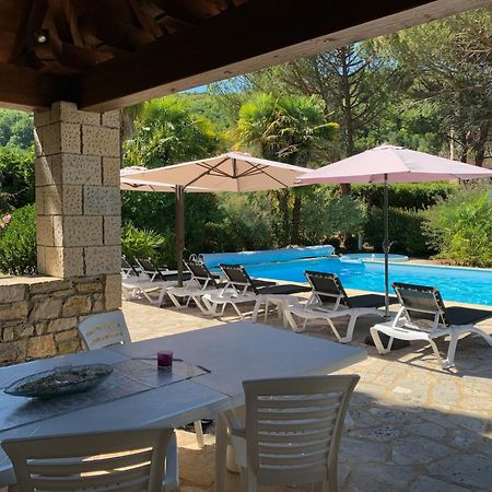 Le Moulin Du Boisset Bed & Breakfast Saint-Denis-les-Martel Luaran gambar